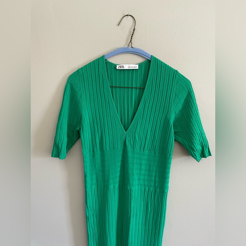 Zara Green Ribbed Knit Midi Dress. Size S perfect - Picture 12 of 14